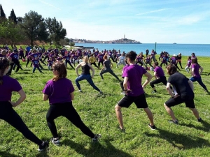Partecipazione alla manifestazione "La salute viene camminando"