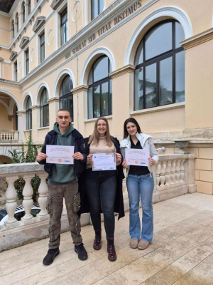 ECCL &ndash; Patentino di latino: medaglia di bronzo!