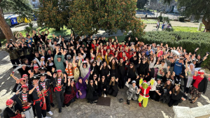 PRIMA EDIZIONE DEL CARNEVALE A SCUOLA: UN SUCCESSO DI CREATIVIT&Agrave; E DIVERTIMENTO!