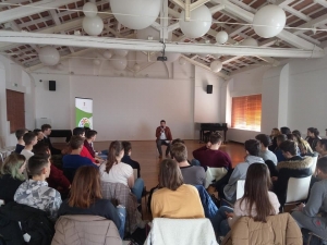 Partecipazione alla tribuna organizzata dal Consiglio dei giovani della citt&agrave; di Rovigno