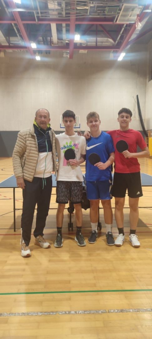 GRANDI VITTORIE PER LA NOSTRA SCUOLA ALLE GARE CITTADINE DI TENNIS TAVOLO!