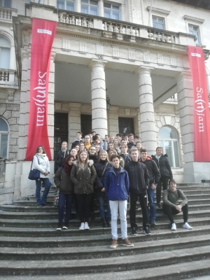 Visita alla Biblioteca civica e sala di lettura e alla Fiera del libro di Pola
